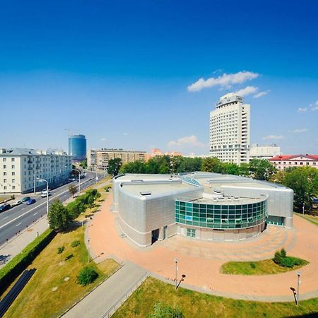 Apartments On Romanovakaya Sloboda 10 Minszk Kültér fotó